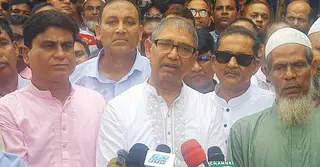‘নির্বাচন পেছালে দুই-একটা দল লাভবান হবে, ক্ষতিগ্রস্ত হবে দেশ’
